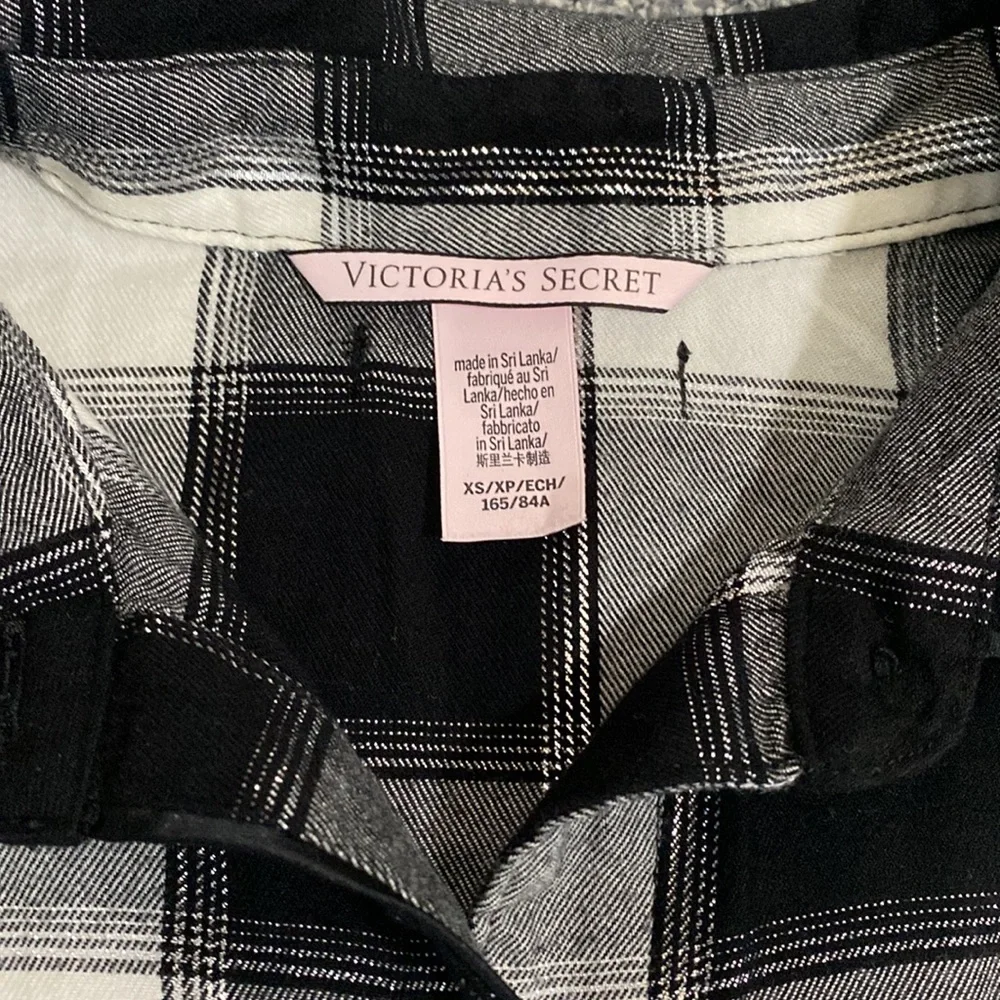 Victoria’s Secret sleep shirt, XS - Picture 2 of 6